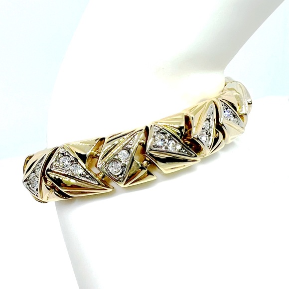Modernistic Geo-Triangular-Shaped Linked Bracelet w/Brilliant Cut Round Crystals - Picture 4 of 6
